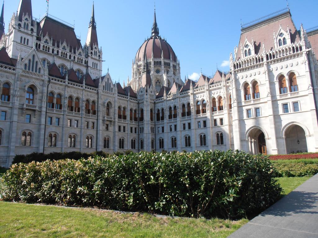 Budapest Parlament Welcome Apartment Exterior photo